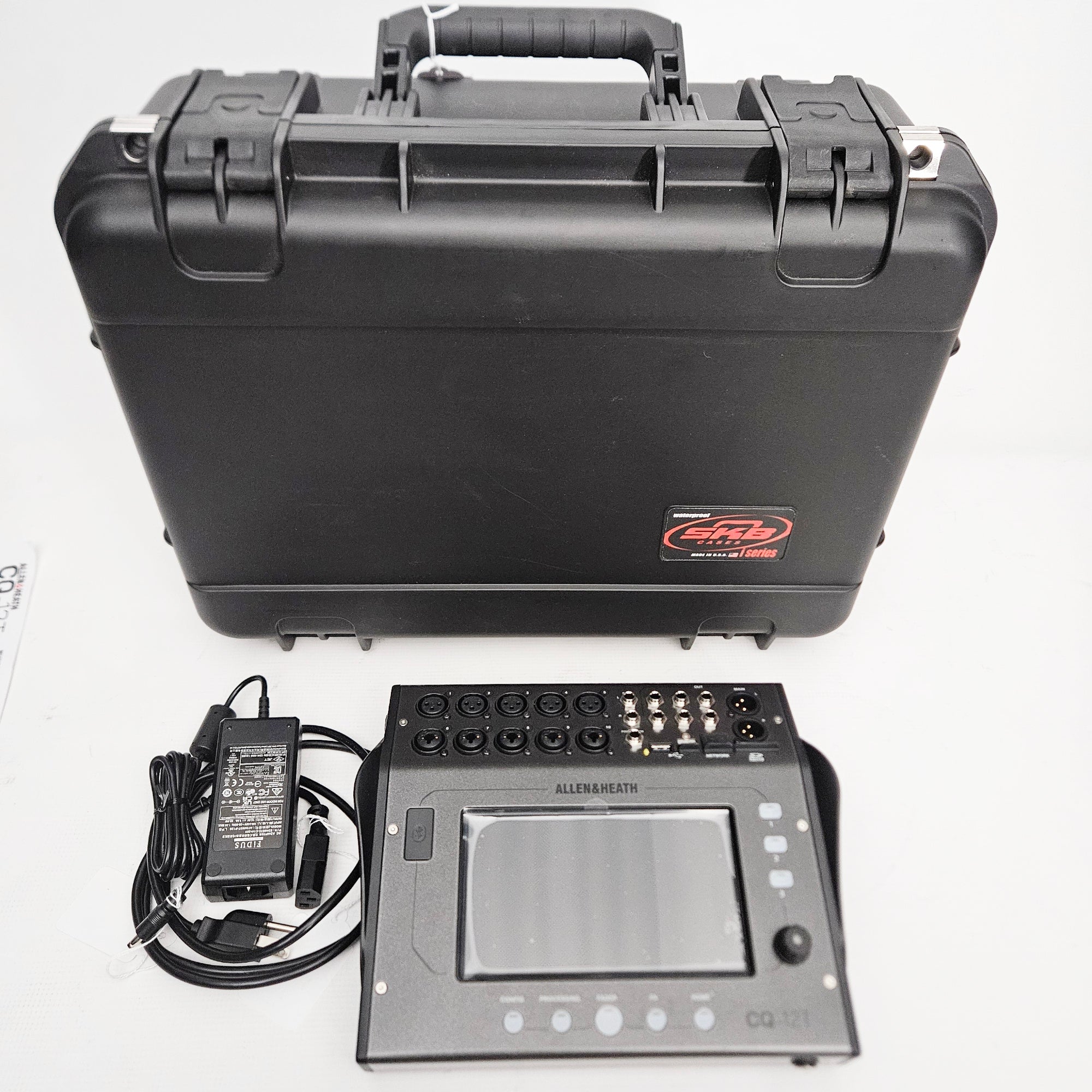 Allen & Heath CQ-12T with SKB Case