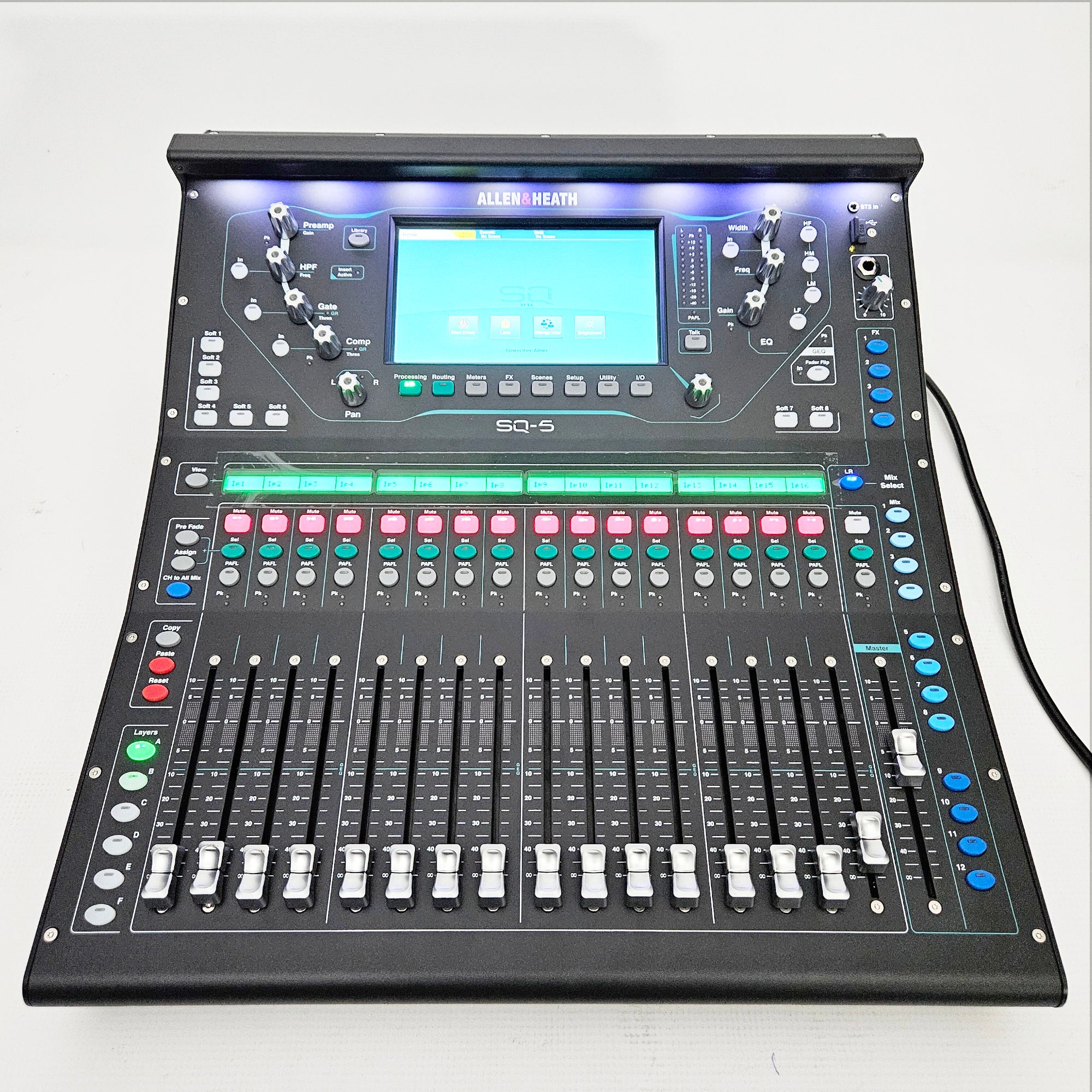 Allen & Heath SQ-5 Digital Mixer front with lights