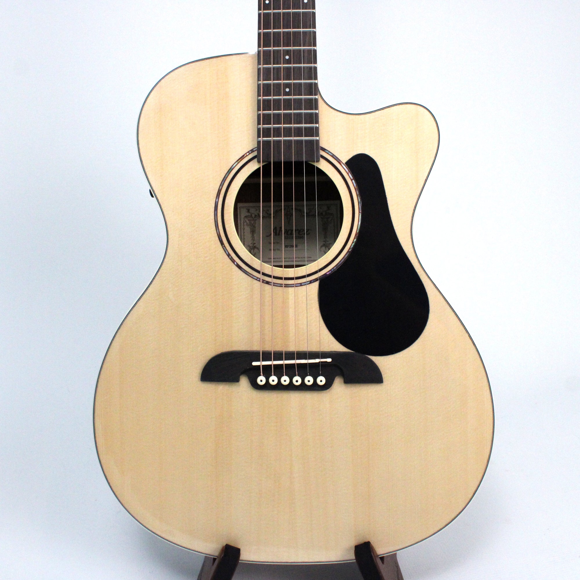 Alvarez RF26CE Acoustic Electric Folk Guitar with Gigbag Front Body