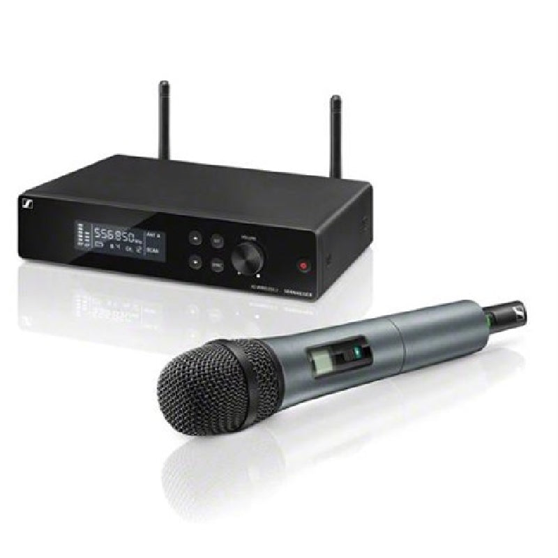Sennheiser XSW2-835-A Wireless Handheld Microphone System (548-572MHz) Complete