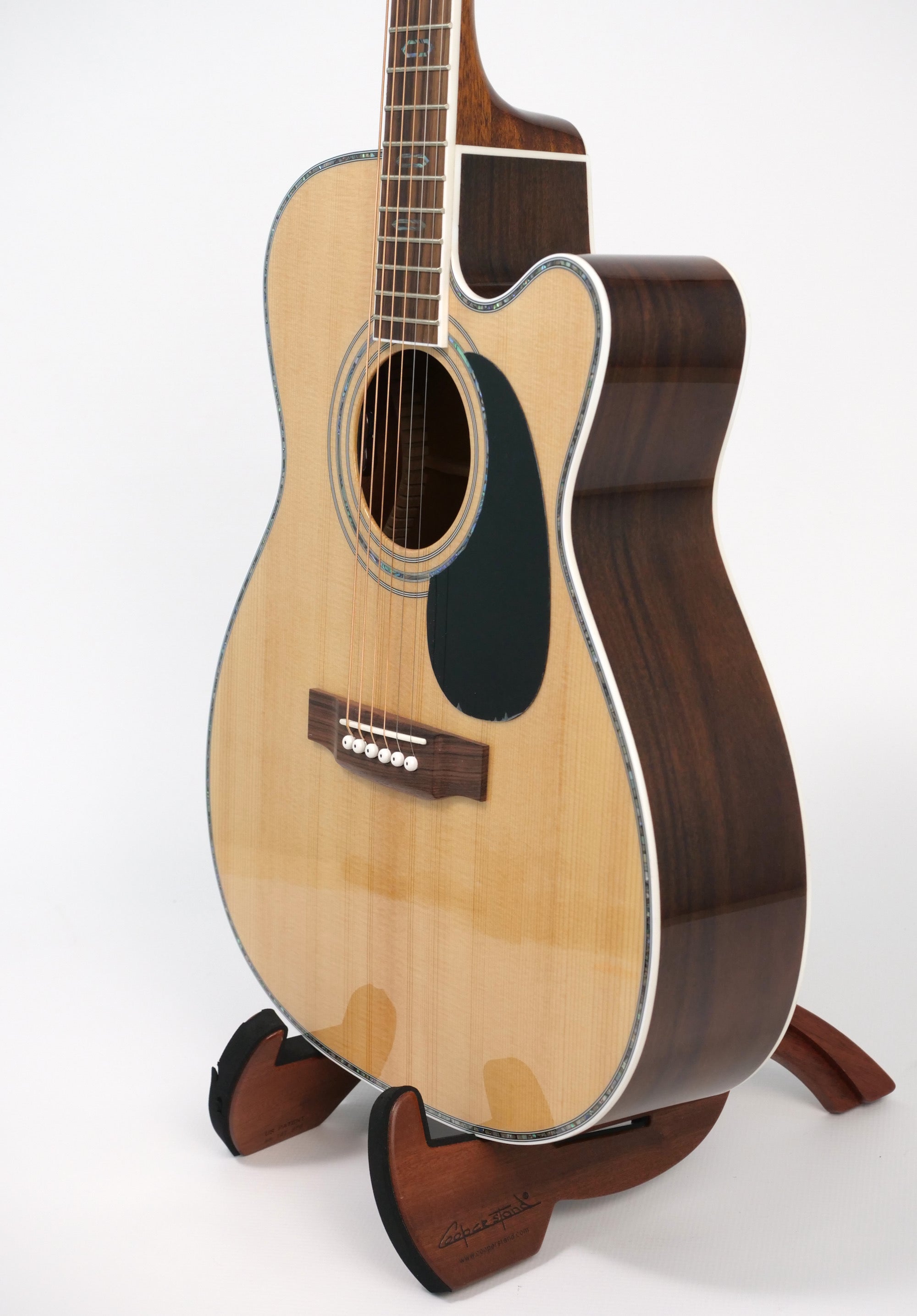 Blueridge BR-73CE Acoustic-Electric 000 Guitar Right Side