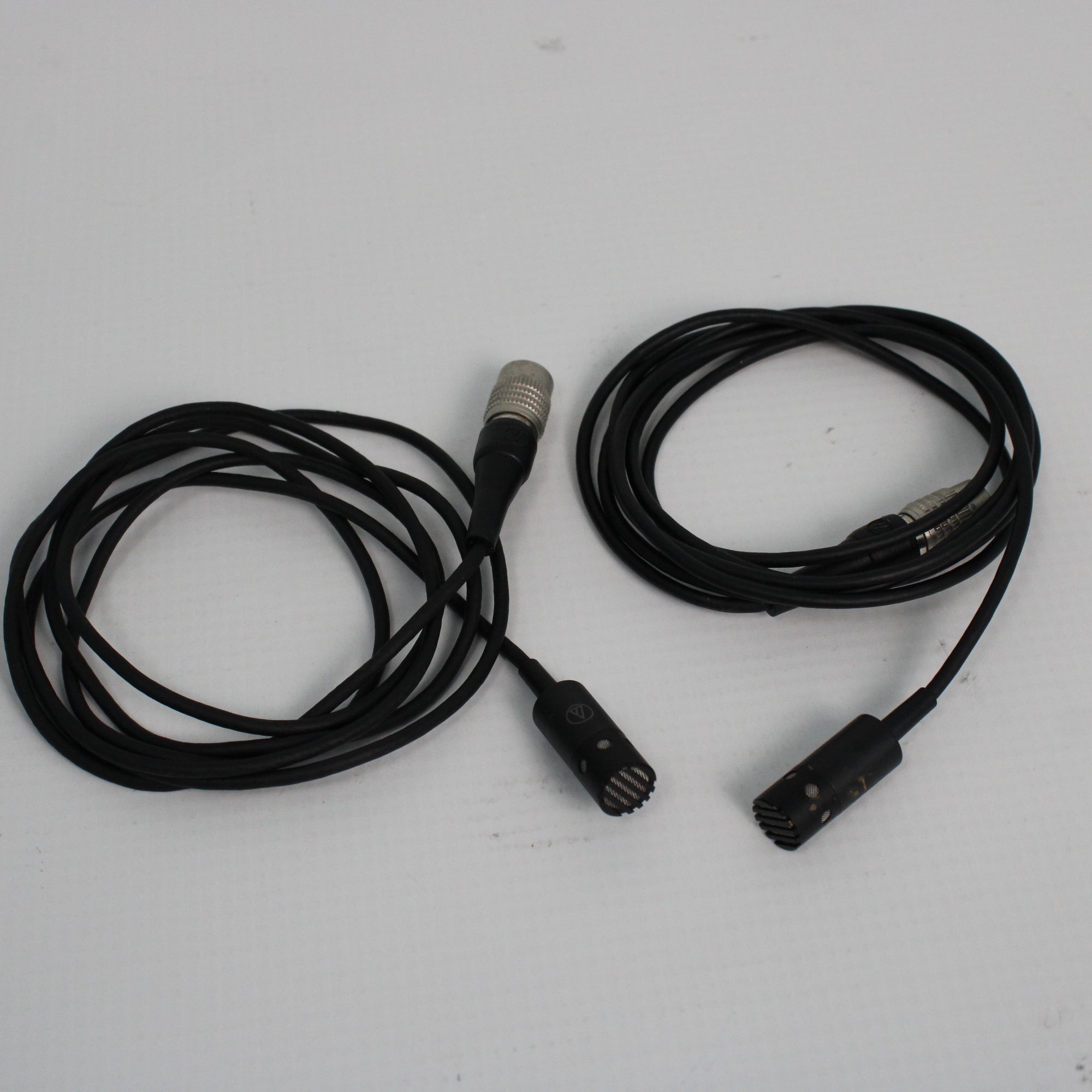 USED Audio Technica AT831cW Lapel Microphones x2 Flat view