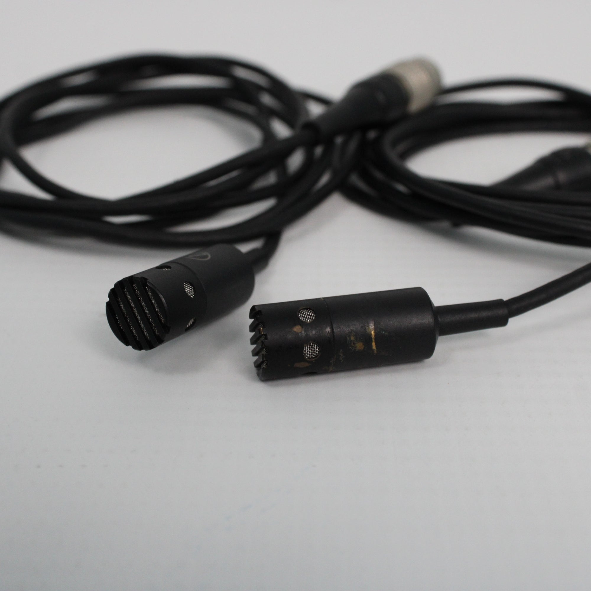 USED Audio Technica AT831cW Lapel Microphones x2 Close-up mics
